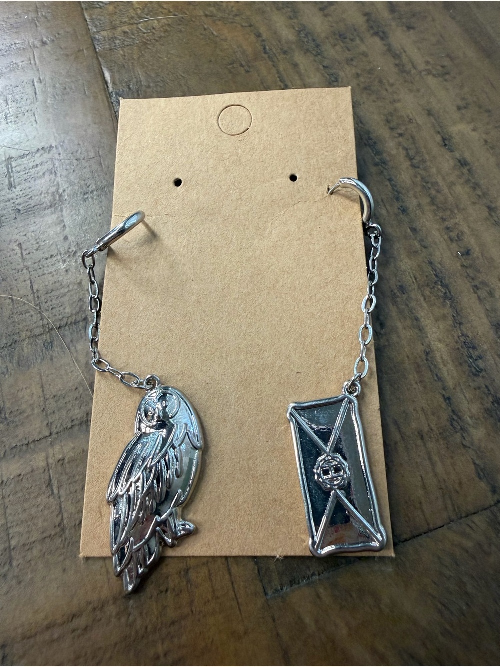 Harry Potter silver hedwig letter mini dangle hoop earrings new owl letter